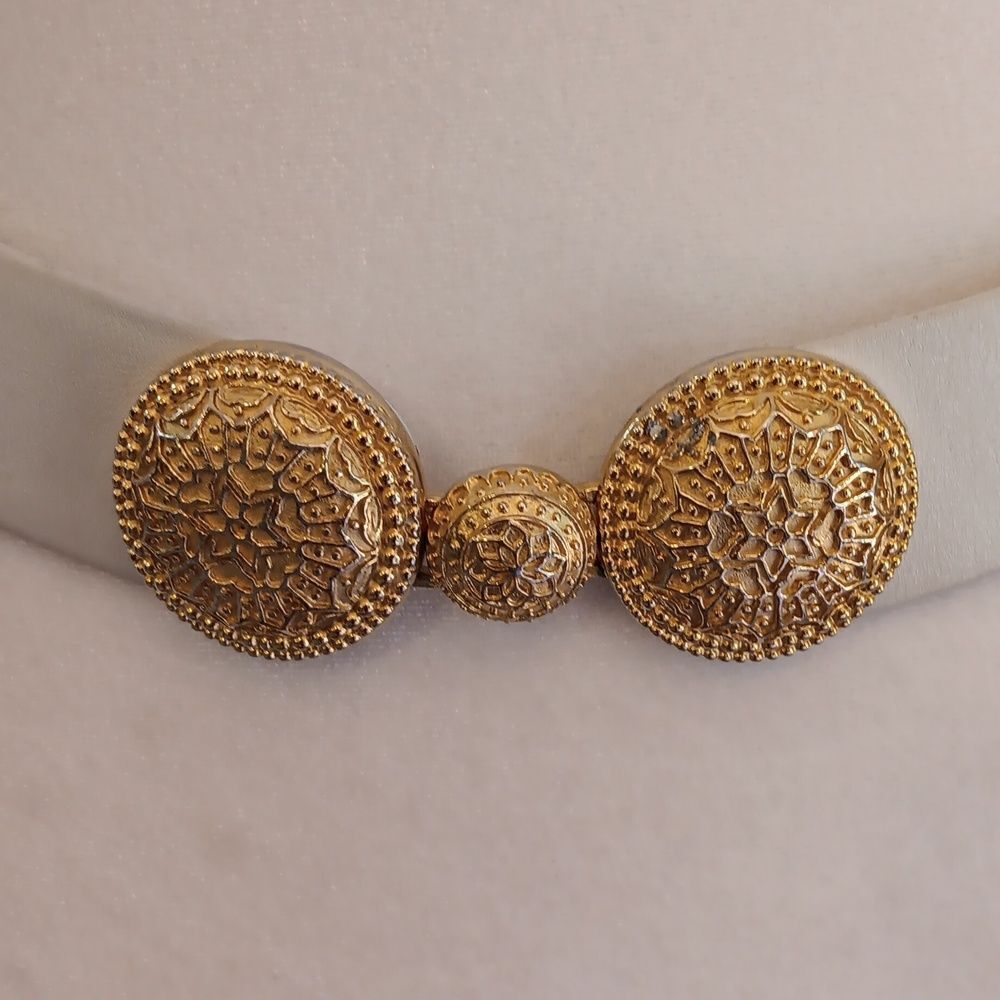 Vintage Judith Leiber Gold Embellished Women's Adjustable White Leather Belt.